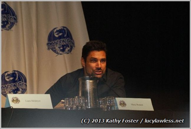 gal/Saturday/Spartacus_Panel/Photos_by_Kathy_Foster/ll-spartacusdcon-011.jpg