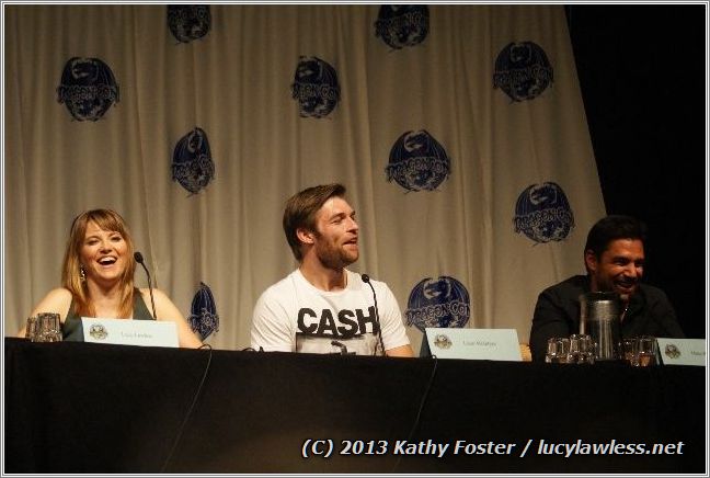 gal/Saturday/Spartacus_Panel/Photos_by_Kathy_Foster/ll-spartacusdcon-032.jpg