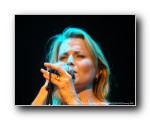 gal/Concert_04May08/Photos_By_Martine/_thb_mdg-ll-london040508-061.jpg